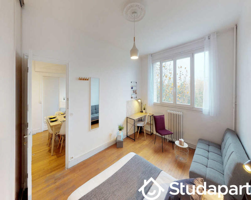 Chambre - 90 m² - 1 pièce