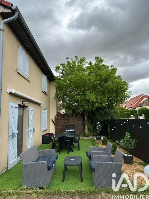 Maison - 94 m² - 4 pièces