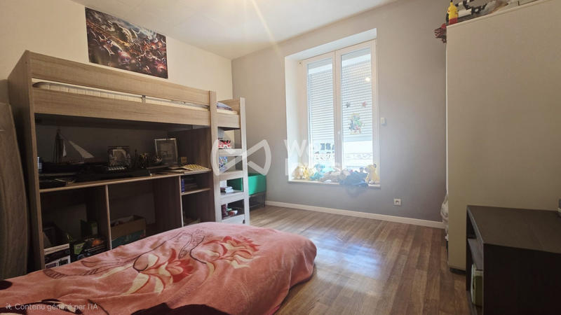 Maison - 143 m² - 7 pièces