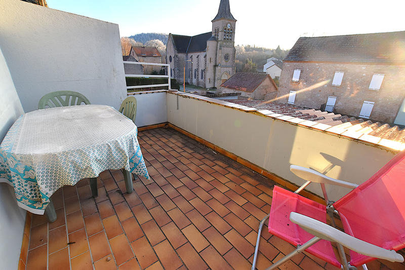 Maison - 93 m² - 4 pièces