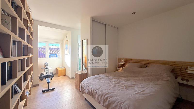 Maison - 91 m² - 5 pièces