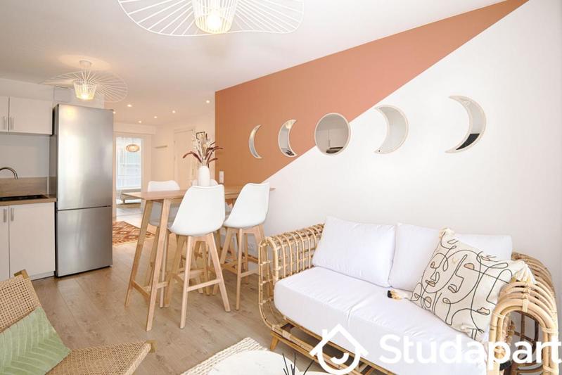 Chambre - 10 m² - 1 pièce