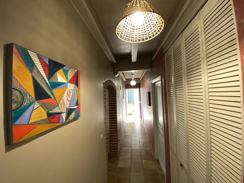 Maison - 200 m² - 7 pièces