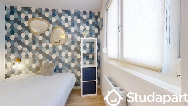 Chambre - 11 m² - 1 pièce