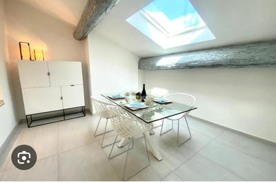 Duplex - 90 m² - 5 pièces