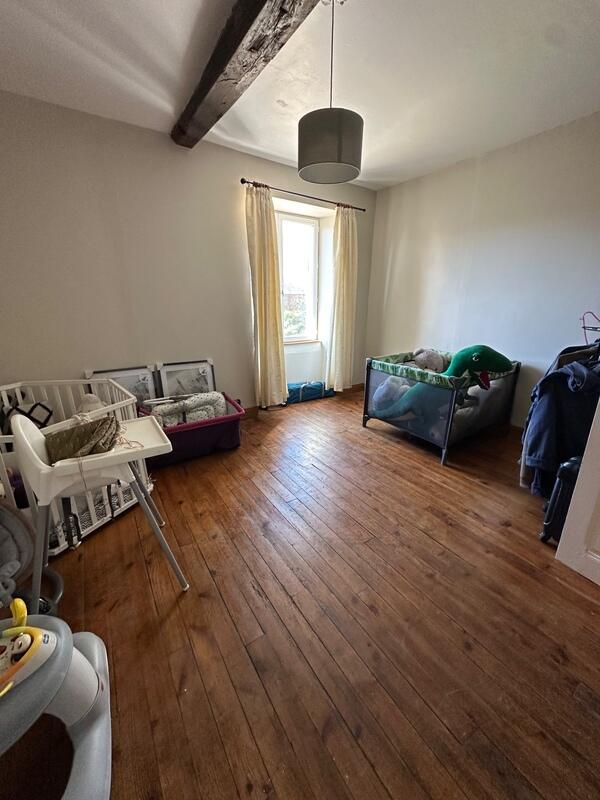 Corps de ferme - 247 m² - 11 pièces