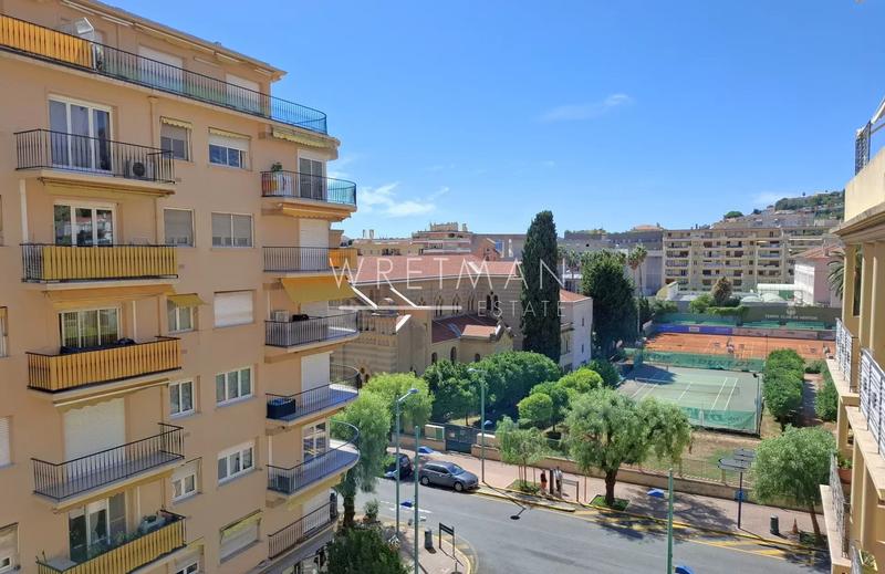 Appartement - 155 m² - 5 pièces