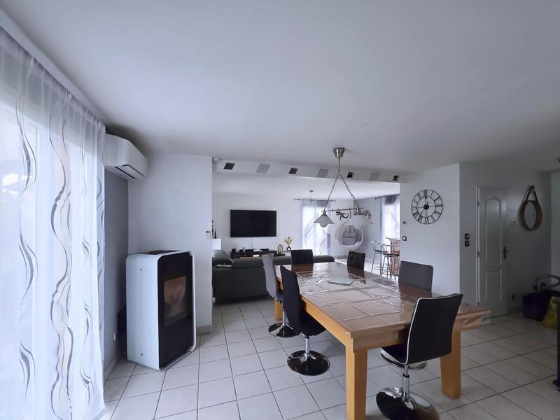 Maison - 124 m² - 5 pièces