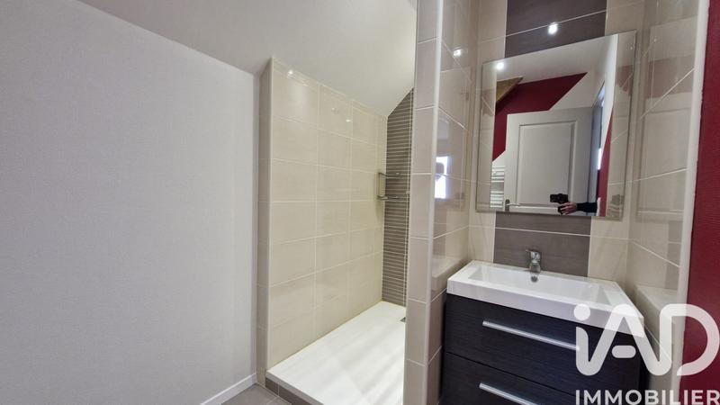 Maison - 152 m² - 7 pièces