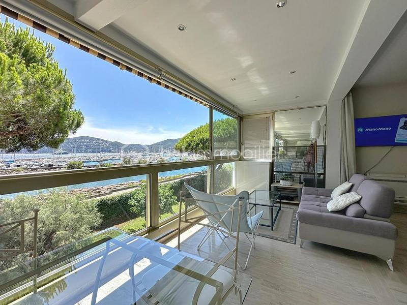 Appartement - 93 m² - 3 pièces