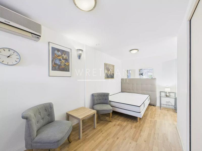 Loft - 86 m² - 4 pièces