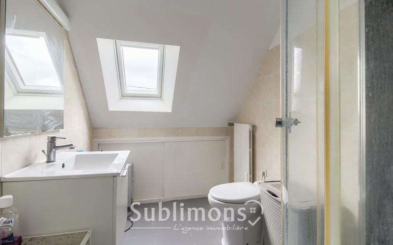 Maison - 90 m² - 4 pièces