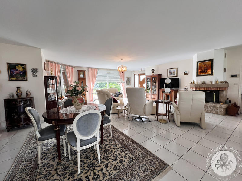 Maison - 167 m² - 4 pièces