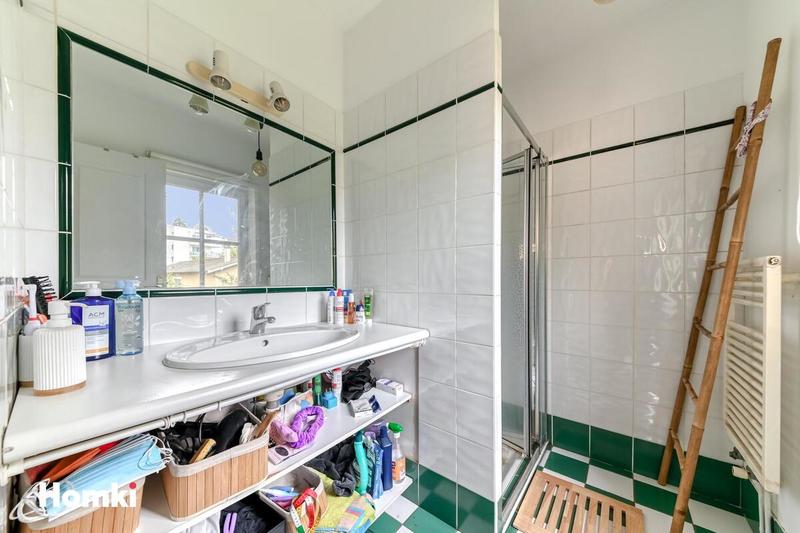 Maison - 185 m² - 6 pièces