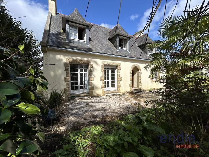 Maison - 137 m² - 5 pièces