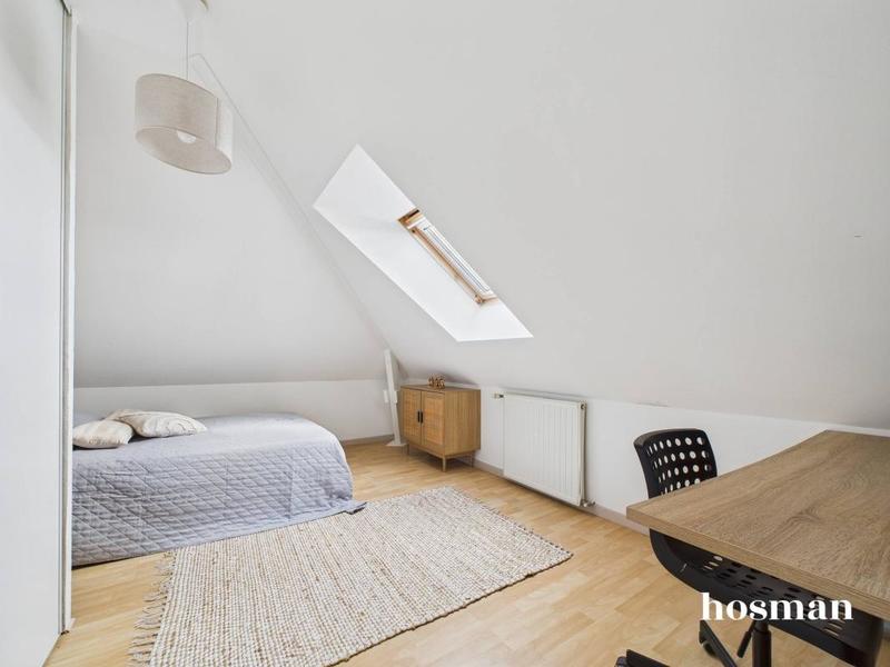 Maison - 172 m² - 8 pièces