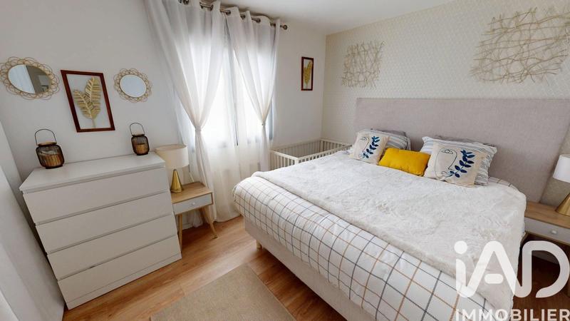 Maison - 97 m² - 6 pièces