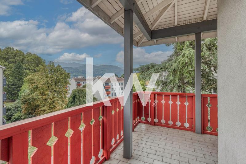 Appartement - 111 m² - 4 pièces