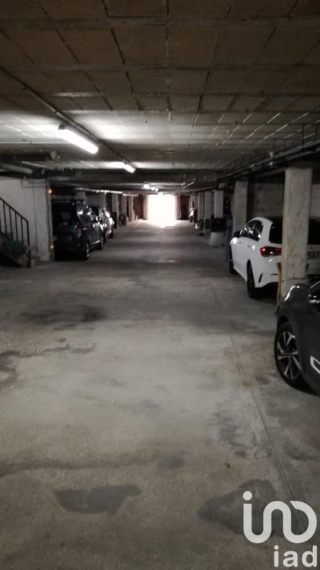 Parking - 18 m²