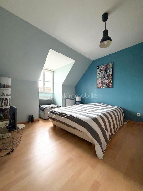 Maison - 150 m² - 8 pièces