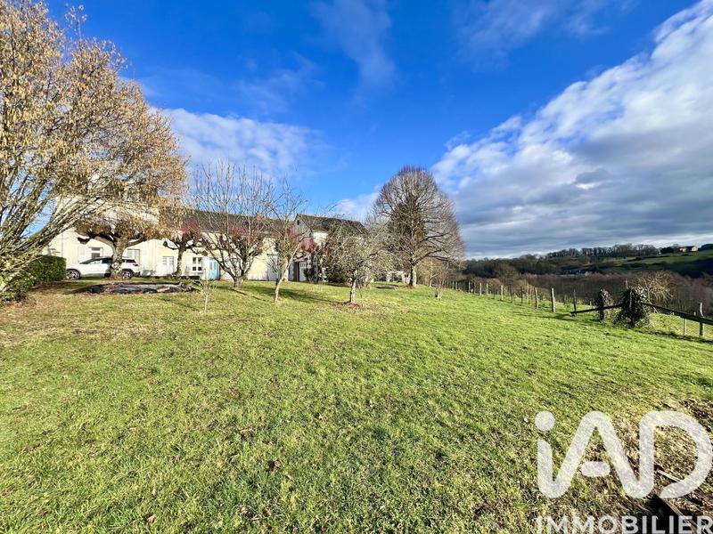 Maison - 136 m² - 5 pièces