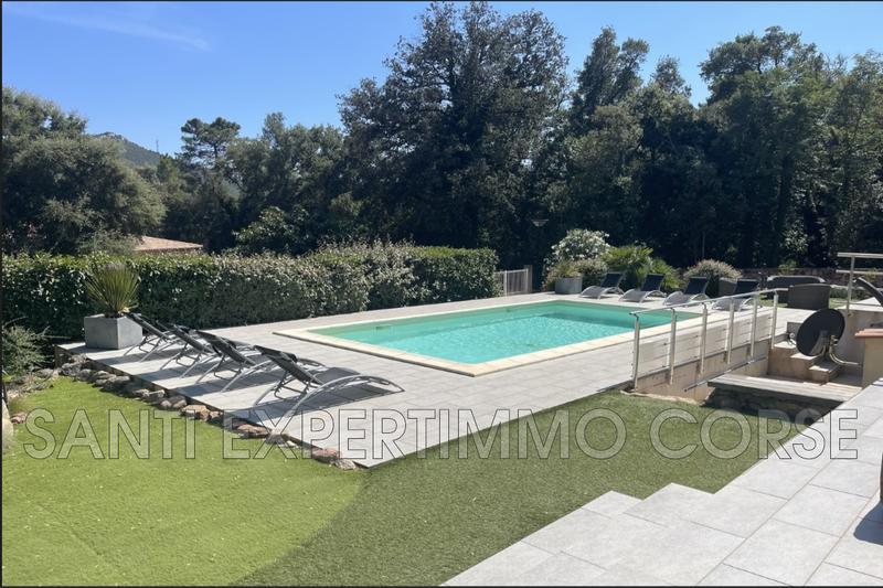 Maison - 124 m² - 6 pièces