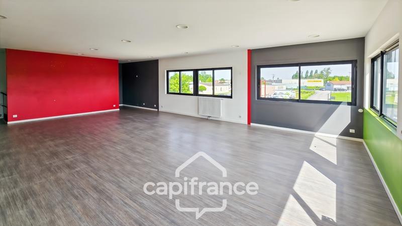 Local commercial - 220 m² - 7 pièces