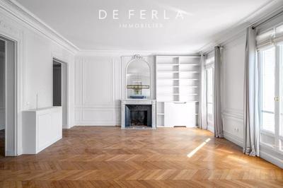 Appartement - 178 m² - 5 pièces