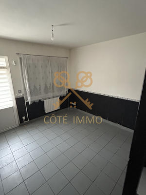 Maison - 70 m² - 4 pièces