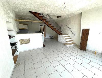 Maison de ville - 80 m² - 4 pièces