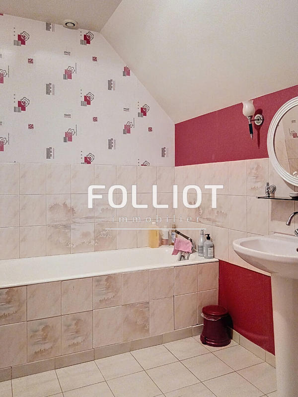 Maison - 137 m² - 5 pièces