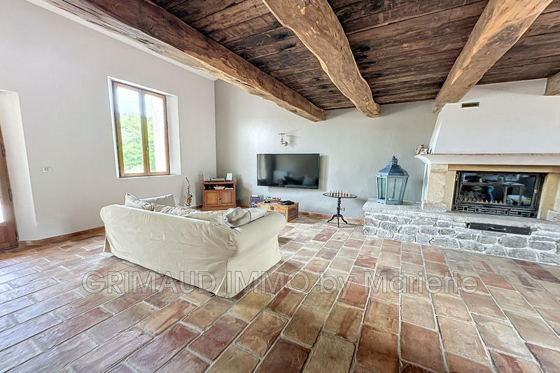 Propriété - 450 m² - 12 pièces