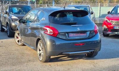 Peugeot 208 1.6 200ch Gti
