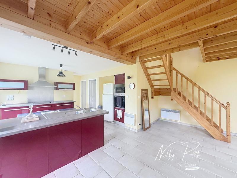 Maison - 110 m² - 6 pièces