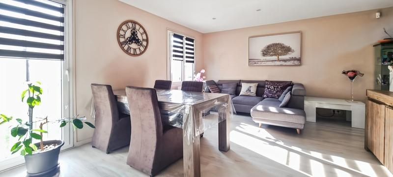 Maison - 87 m² - 4 pièces