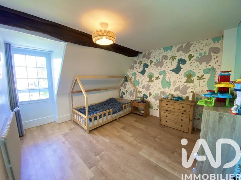 Maison - 186 m² - 7 pièces