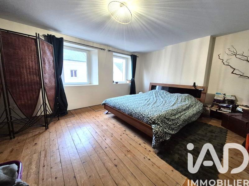 Maison - 174 m² - 7 pièces