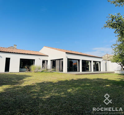 Maison contemporaine - 175 m² - 7 pièces