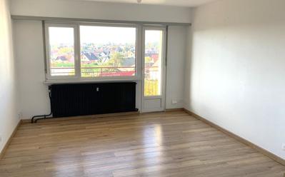 Appartement - 90 m² - 5 pièces