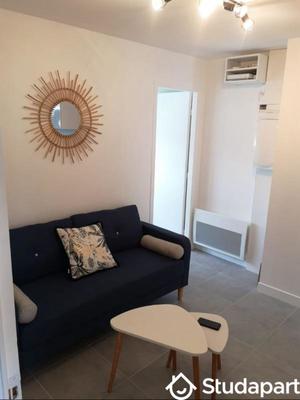 Chambre - 11 m² - 1 pièce