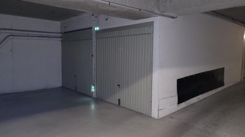 Garage - 10 m²