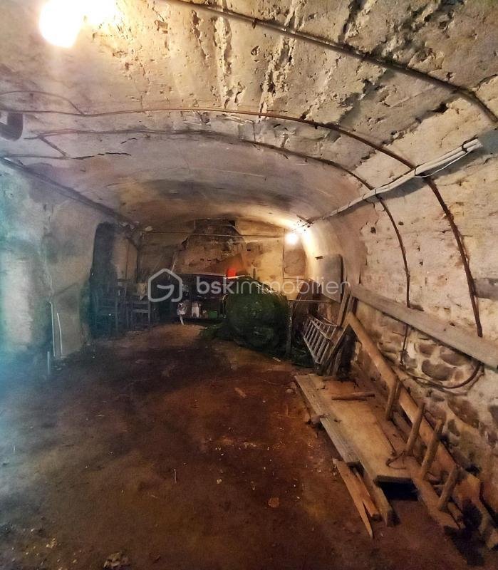 Maison ancienne - 174 m² - 6 pièces