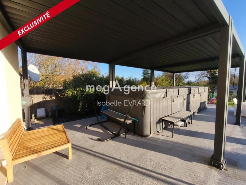 Maison - 138 m² - 7 pièces