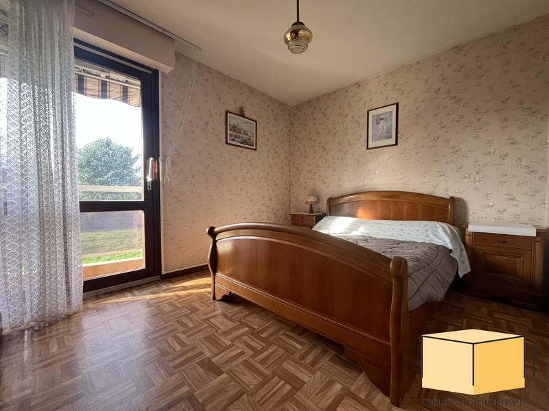 Appartement - 79 m² - 4 pièces