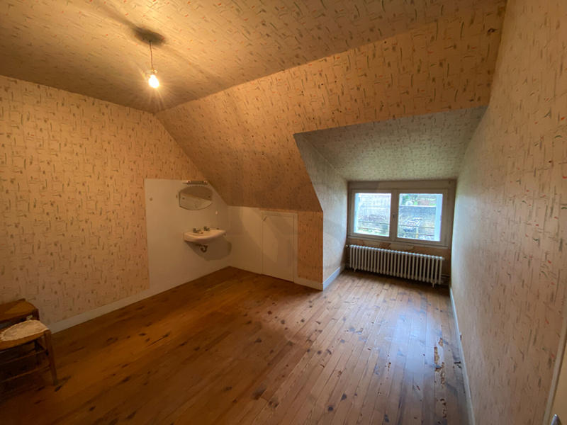 Maison - 103 m² - 6 pièces