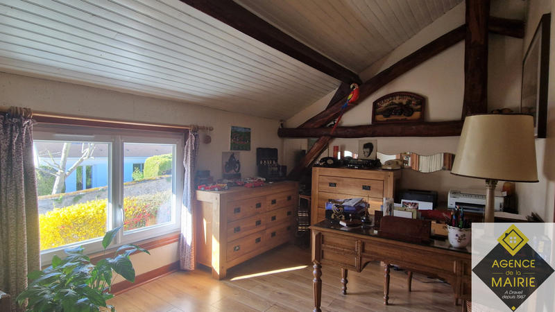 Maison - 143 m² - 6 pièces