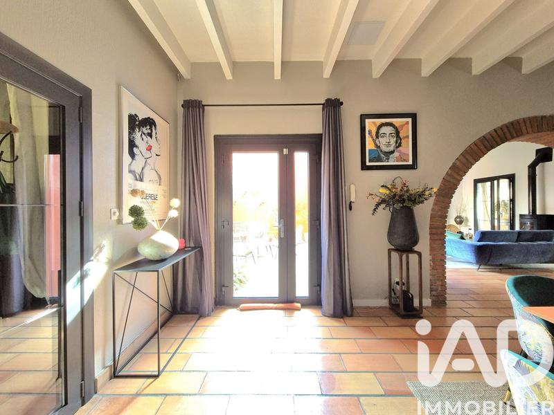 Maison - 180 m² - 5 pièces