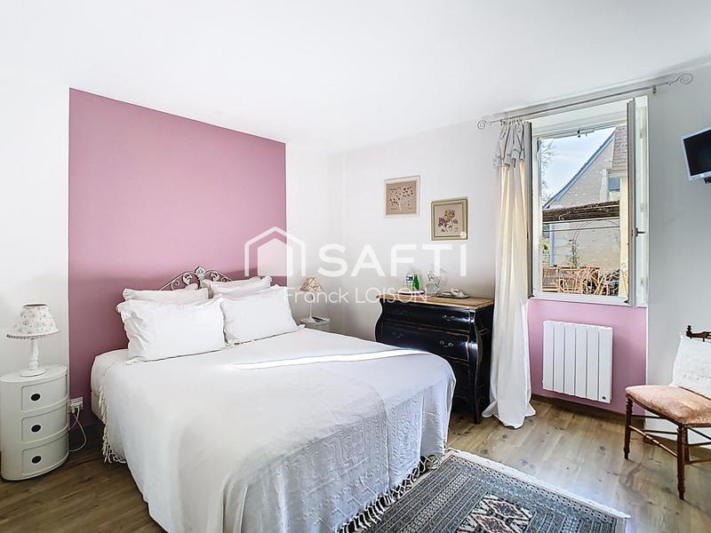 Maison - 223 m² - 8 pièces