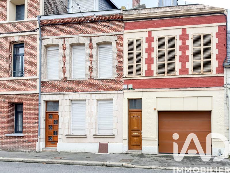 Maison de ville - 212 m² - 7 pièces
