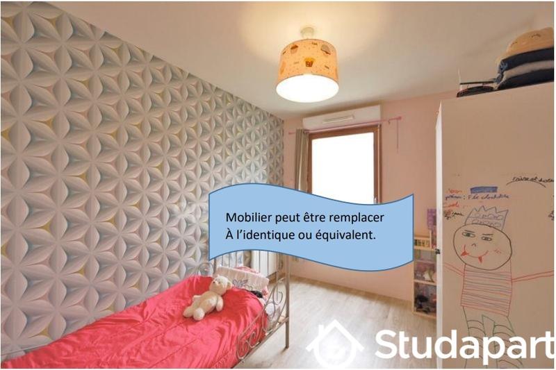 Chambre - 9 m² - 1 pièce